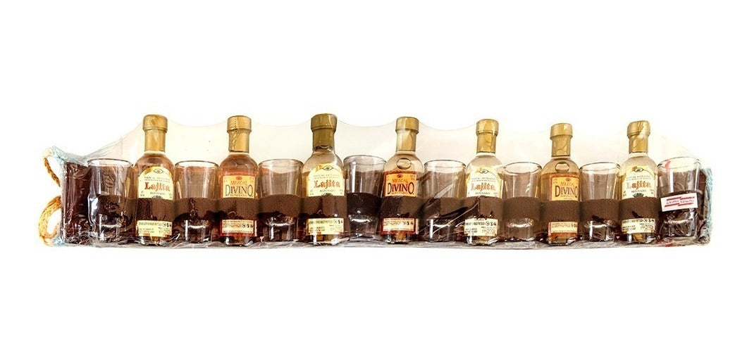 Mezcal Divino Carrillera Oaxaqueña Con 7 Miniaturas