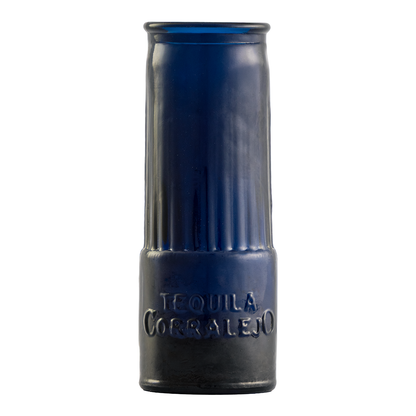 Estuche Tequila Corralejo Reposado 700 ML con 3 Caballitos