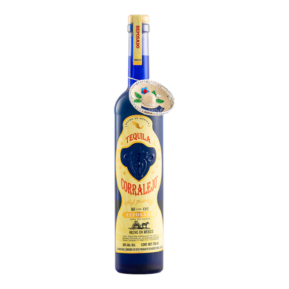 Estuche Tequila Corralejo Reposado 700 ML con 3 Caballitos